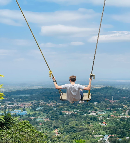 Meru Swing